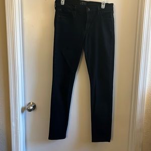Black skinny jeans